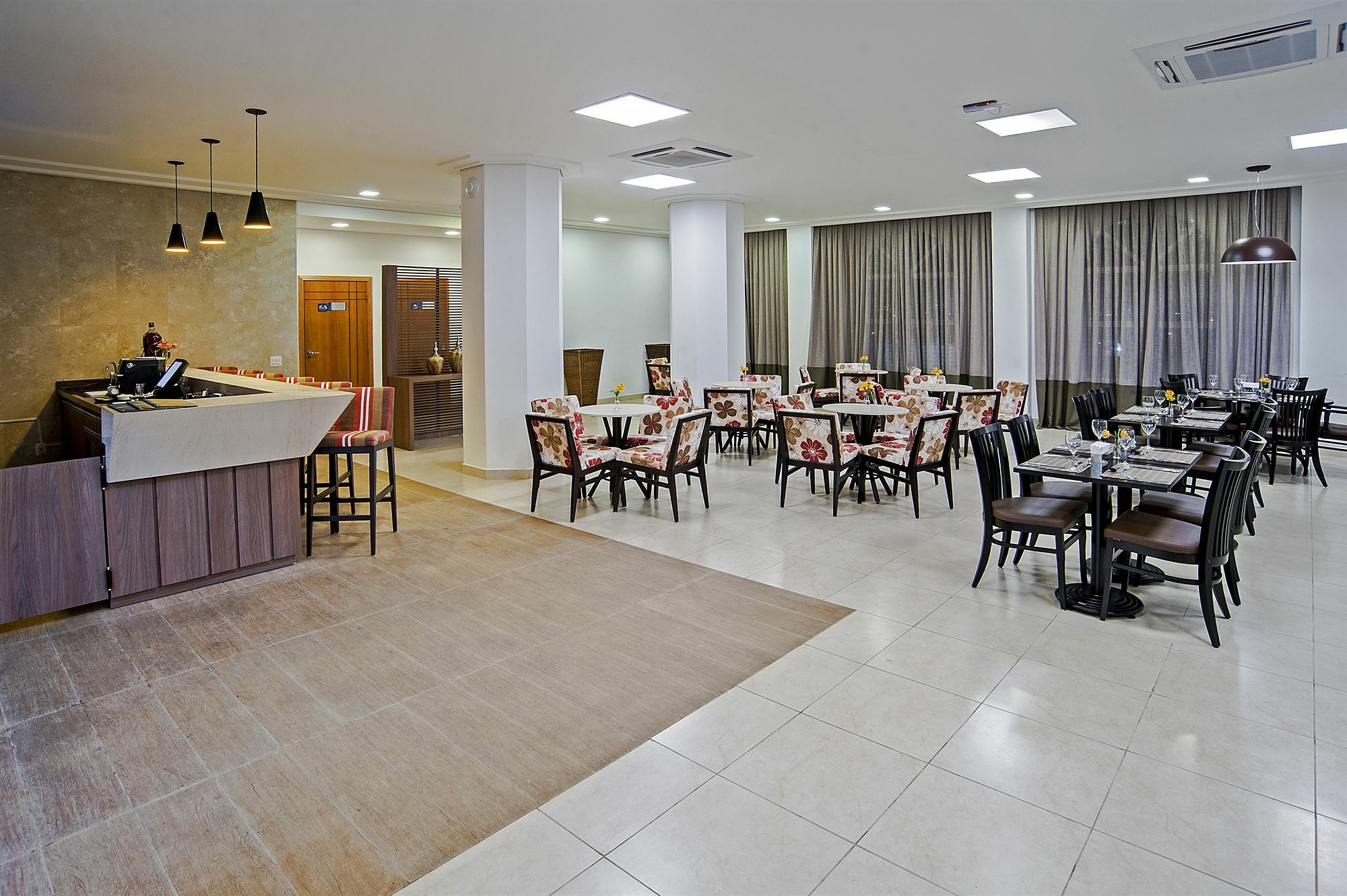 The Hill Hoteis Executive Sao Carlos  Exterior photo